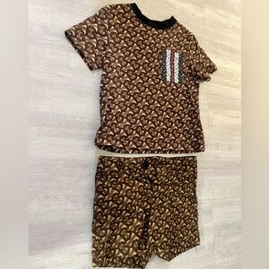 Burberry Logo Shirt & Shorts Set
Size 3